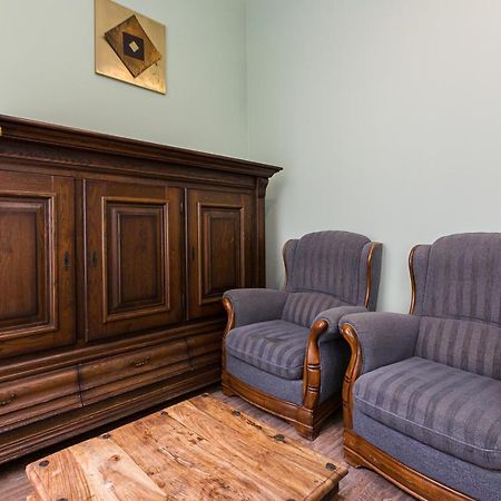 Сучасна Квартира У Львові Вулиця Дарії Гусяк 9 Lviv Exterior foto