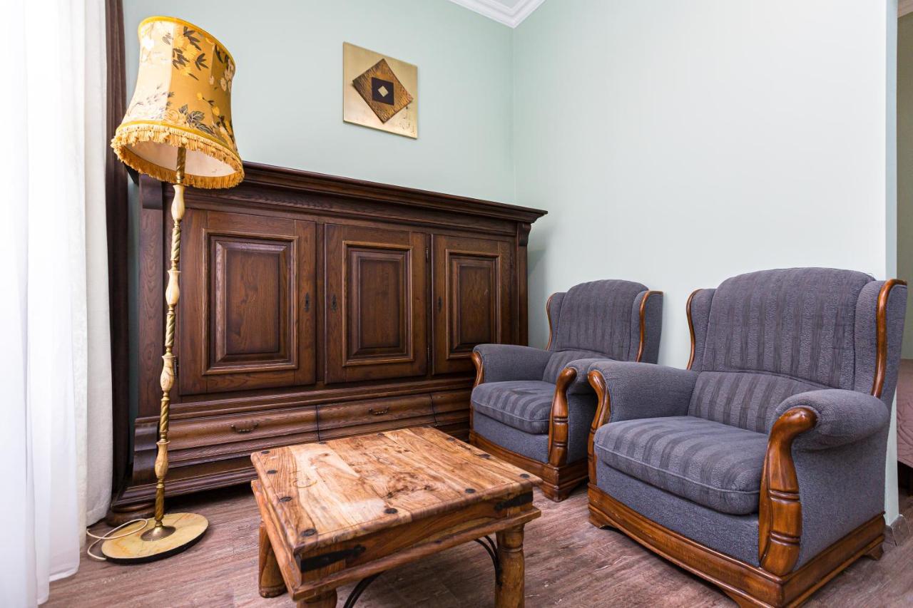 Сучасна Квартира У Львові Вулиця Дарії Гусяк 9 Lviv Exterior foto